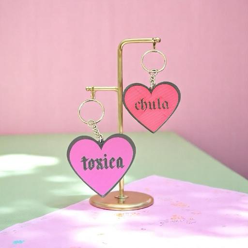 “Tóxica” and “Chula” Heart Keychains!