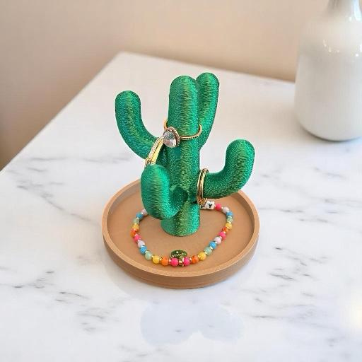 Cactus Jewelry Holder!